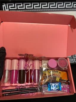 Lip care kit
